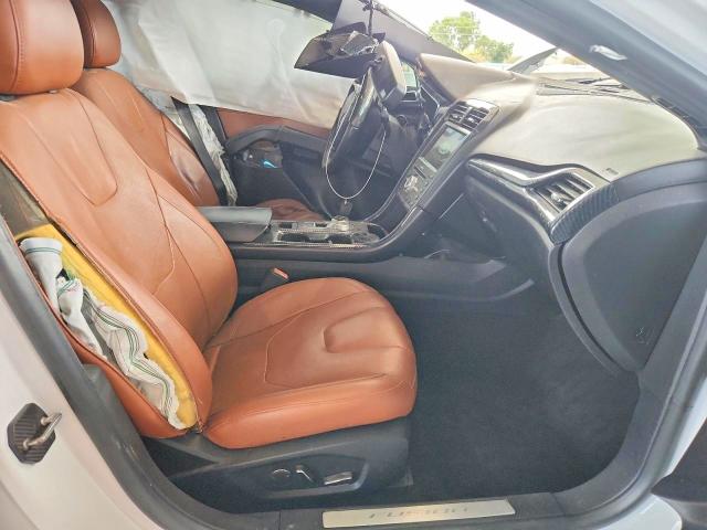 Photo 7 from auction – 2019 FORD FUSION with VIN 3FA6P0D92KR153101