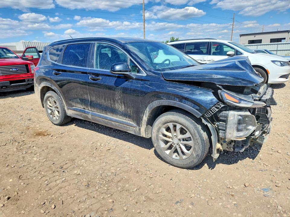 Photo 4 from auction – 2019 HYUNDAI SANTA FE with VIN 5NMS2CAD4KH112373