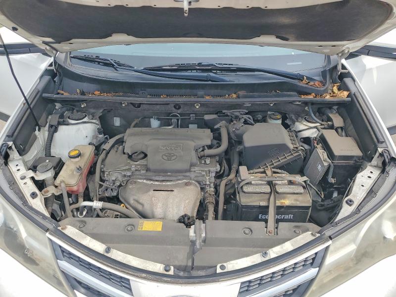 Photo 12 from auction – 2013 TOYOTA RAV4 with VIN JTMRFREV5DD010049