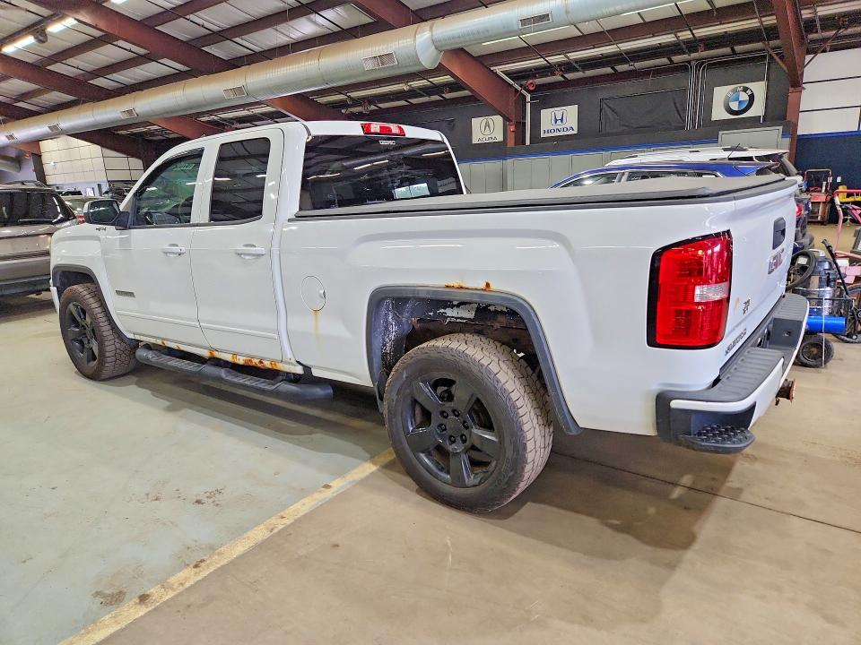 Photo 2 from auction – 2017 GMC SIERRA with VIN 1GTV2LEC0HZ217432