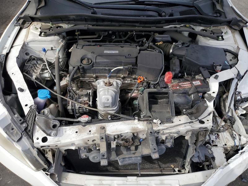 Photo 11 from auction – 2016 HONDA ACCORD with VIN 1HGCR2F50GA213425