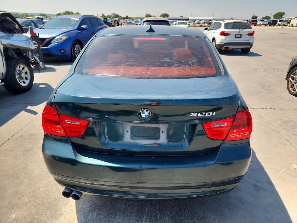 Photo 6 from auction – 2008 BMW 328 with VIN WBAVA37568NL55210