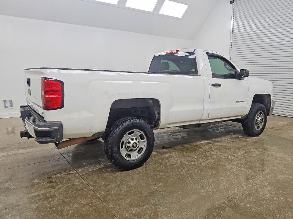 Photo 3 from auction – 2015 CHEVROLET SILVERADO with VIN 1GC0CUEG2FZ546338