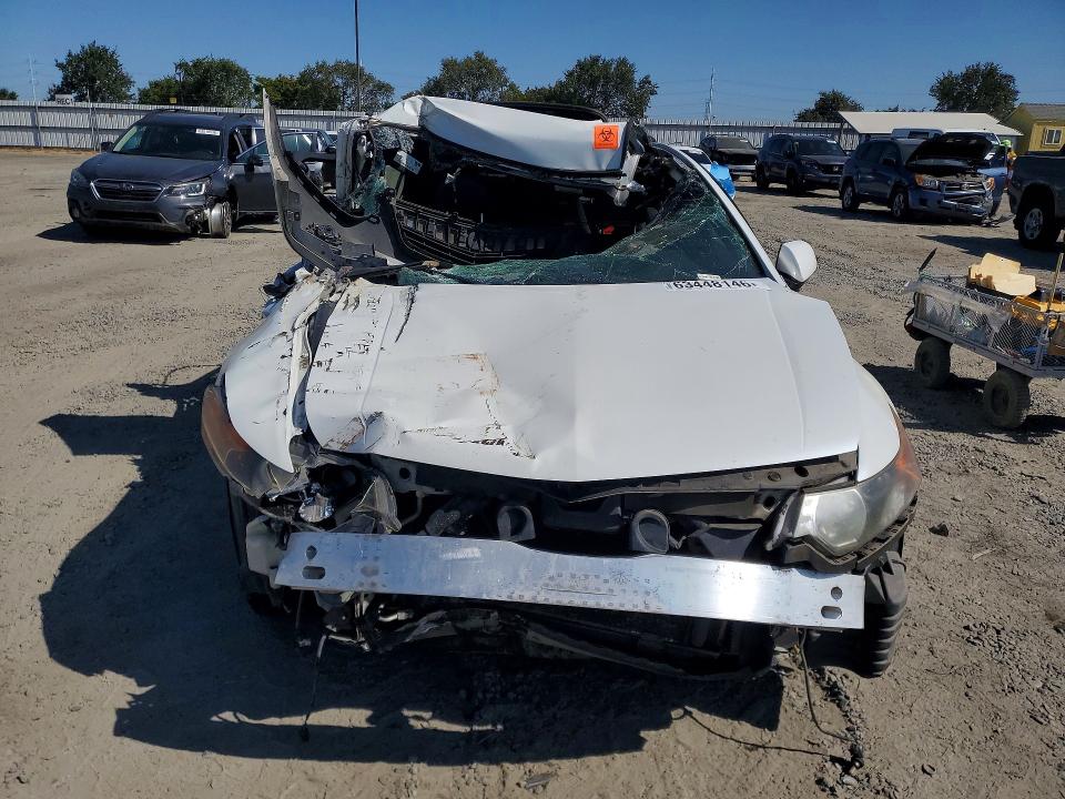 Photo 5 from auction – 2013 ACURA TSX with VIN JH4CU2F82DC013930