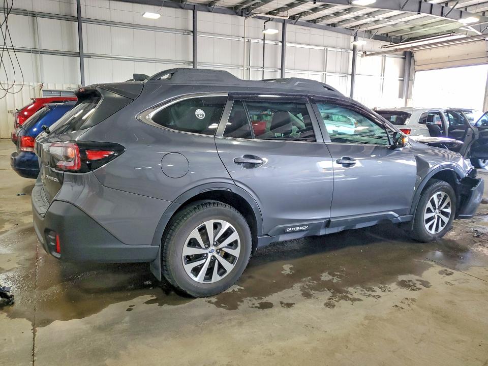 Photo 3 from auction – 2021 SUBARU OUTBACK with VIN 4S4BTADC6M3154030