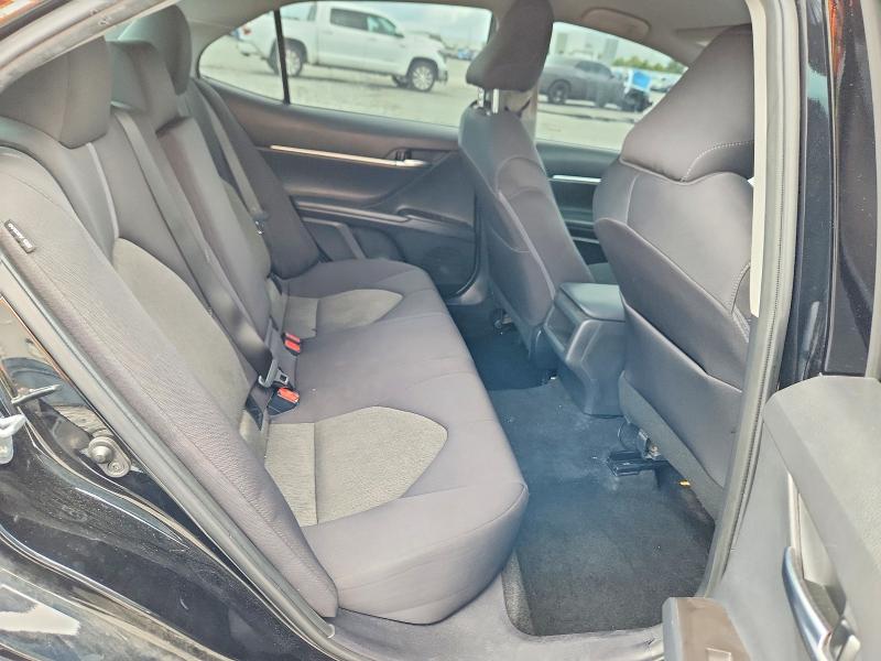Photo 10 from auction – 2023 TOYOTA CAMRY with VIN 4T1C11AK4PU748846