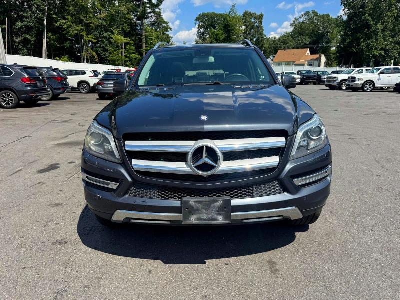 Photo 6 from auction – 2015 MERCEDES-BENZ GL with VIN 4JGDF6EE9FA499368