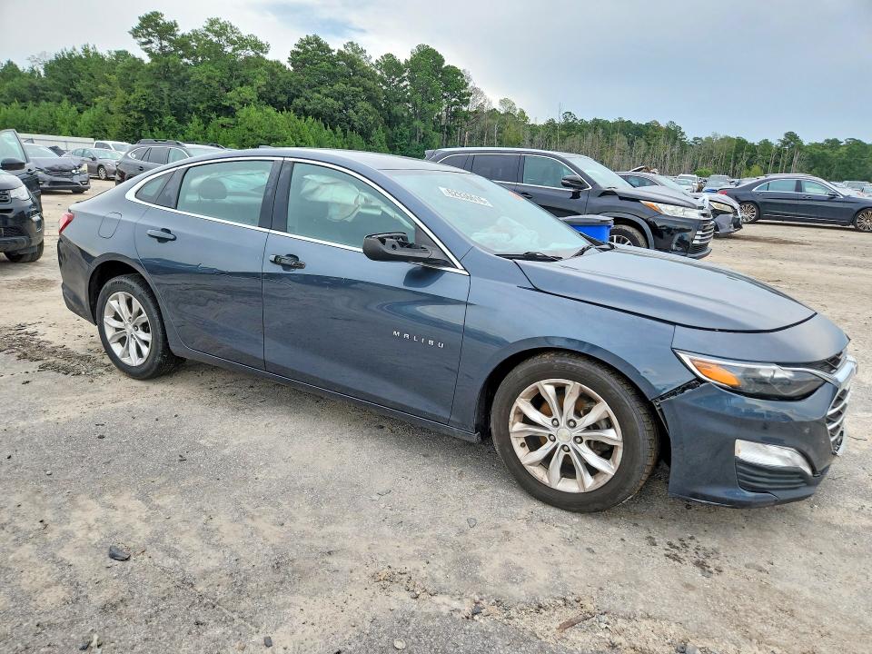 Photo 4 from auction – 2019 CHEVROLET MALIBU with VIN 1G1ZD5ST7KF184507