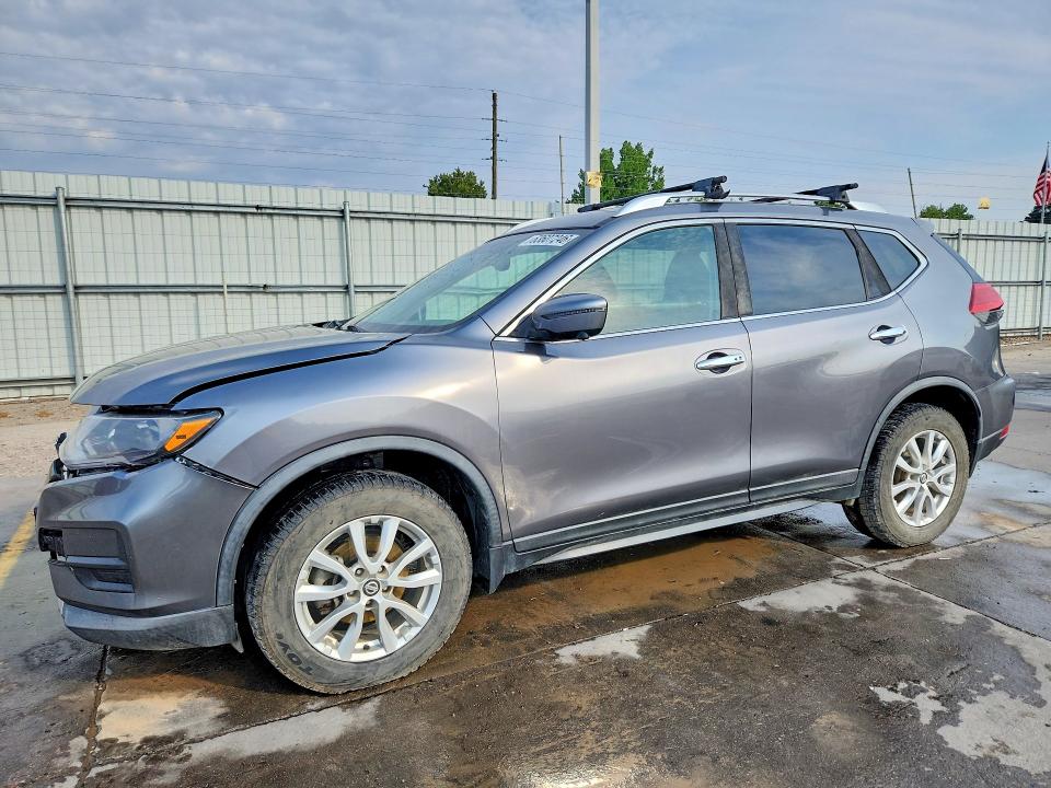 NISSAN ROGUE 2017 with VIN KNMAT2MV1HP605936 - Photo from auction