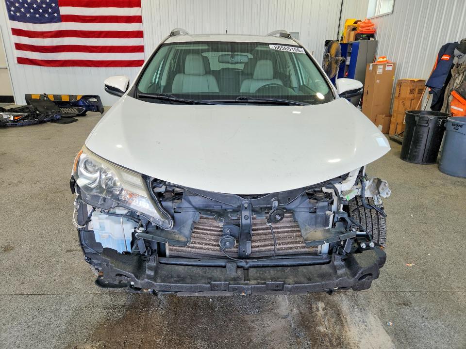Photo 5 from auction – 2015 TOYOTA RAV4 with VIN 2T3DFREV7FW348228
