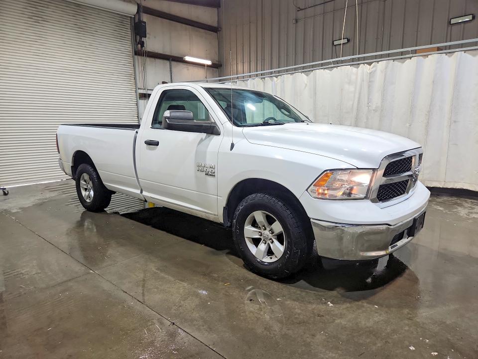 Photo 4 from auction – 2019 RAM 1500 CLASSIC with VIN 3C6JR6DG7KG506239