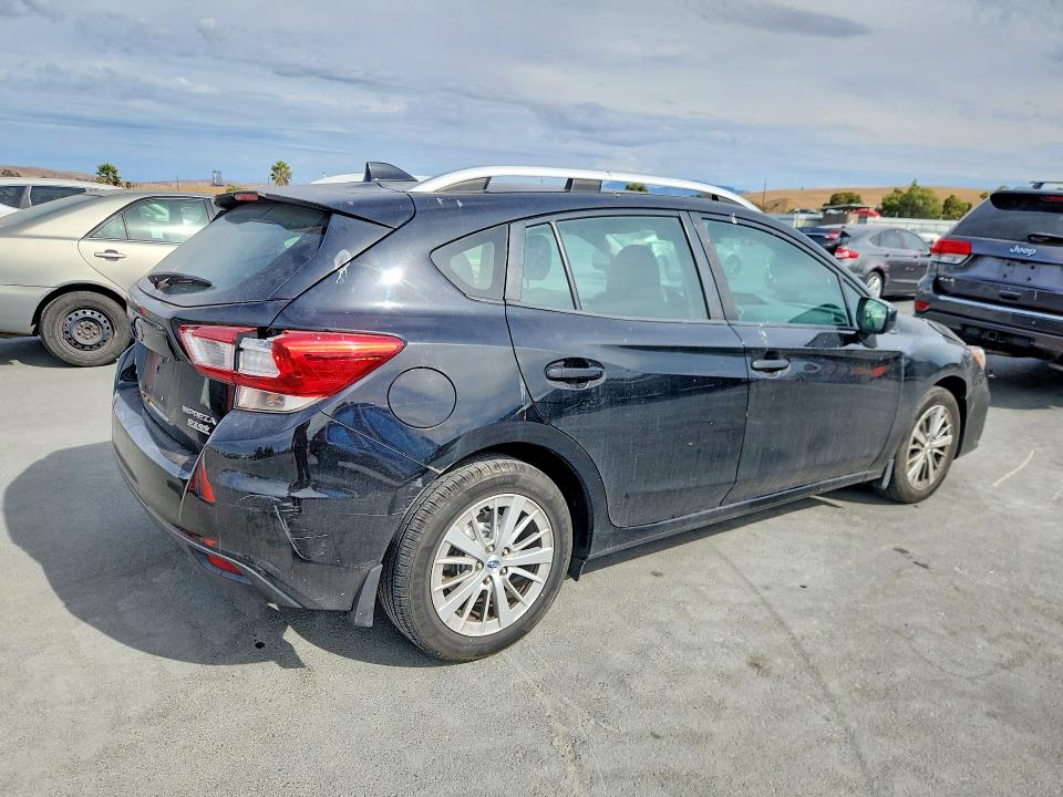 Photo 3 from auction – 2017 SUBARU IMPREZA with VIN 4S3GTAD68H3743557