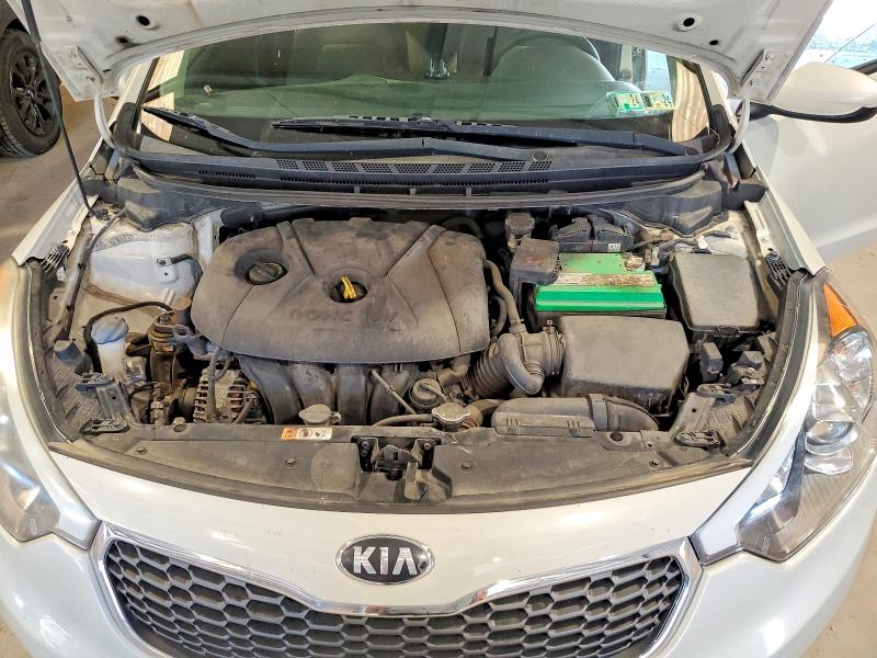 Photo 11 from auction – 2015 KIA FORTE with VIN KNAFK4A69F5422548