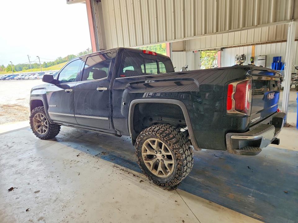 صورة رقم 2 من المزاد - 2018 GMC SIERRA مع VIN 3GTU2NECXJG590488