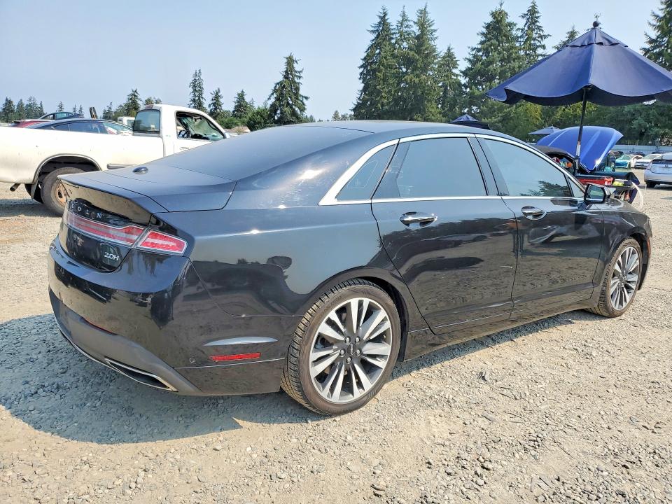 Photo 3 from auction – 2017 LINCOLN MKZ with VIN 3LN6L5MU2HR609948