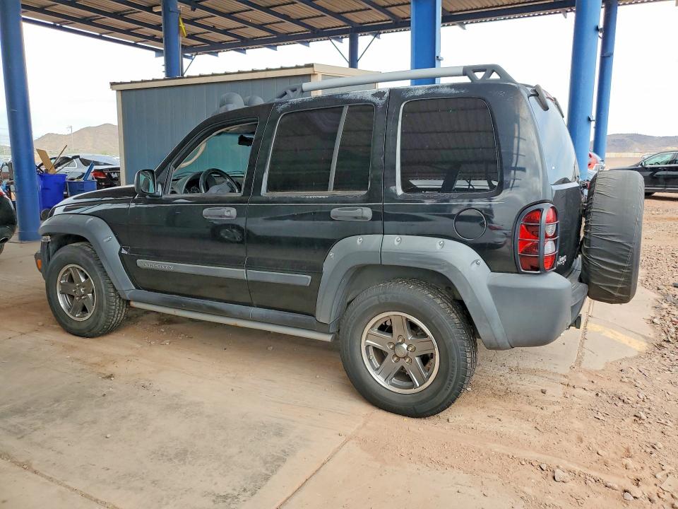Photo 2 from auction – 2005 JEEP LIBERTY with VIN 1J4GK38K65W542637