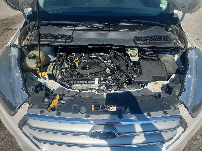 Photo 11 from auction – 2018 FORD ESCAPE with VIN 1FMCU9GD2JUC98846