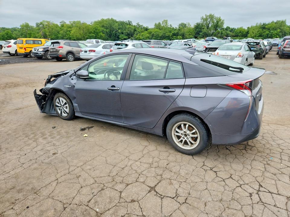 Photo 2 from auction – 2018 TOYOTA PRIUS with VIN JTDKARFU3J3552323