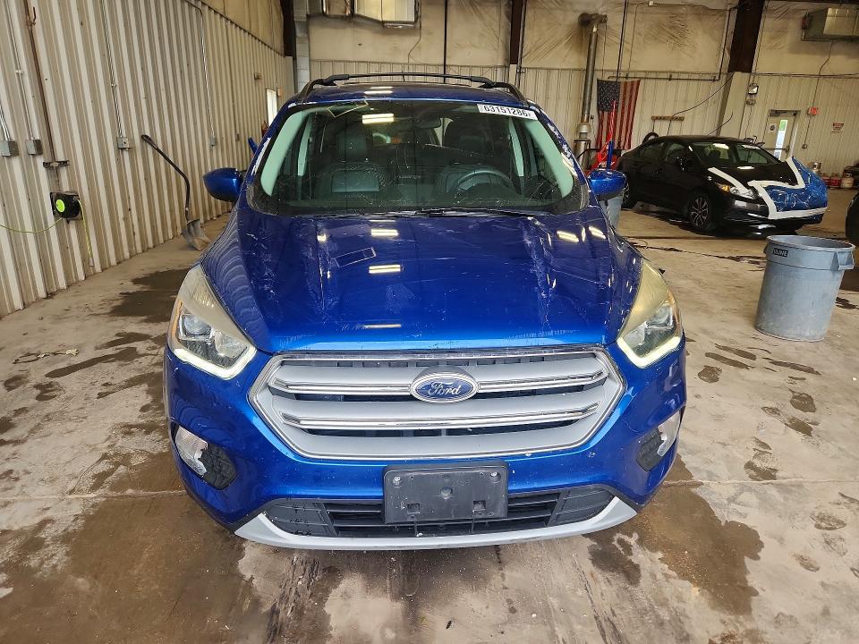 Photo 5 from auction – 2018 FORD ESCAPE with VIN 1FMCU9HD0JUA88096