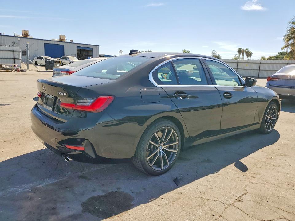 Photo 3 from auction – 2020 BMW 330I with VIN 3MW5R1J05L8B36471