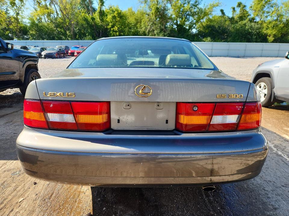 Photo 6 from auction – 1997 LEXUS ES with VIN JT8BF22G2V0063801