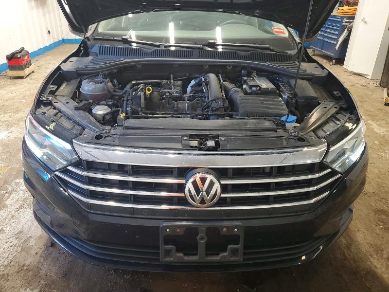 Photo 11 from auction – 2019 VOLKSWAGEN JETTA with VIN 3VWC57BU3KM082052