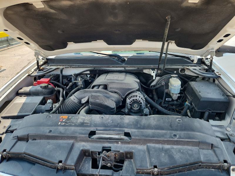 Photo 11 from auction – 2011 CHEVROLET AVALANCHE with VIN 3GNTKEE31BG363694
