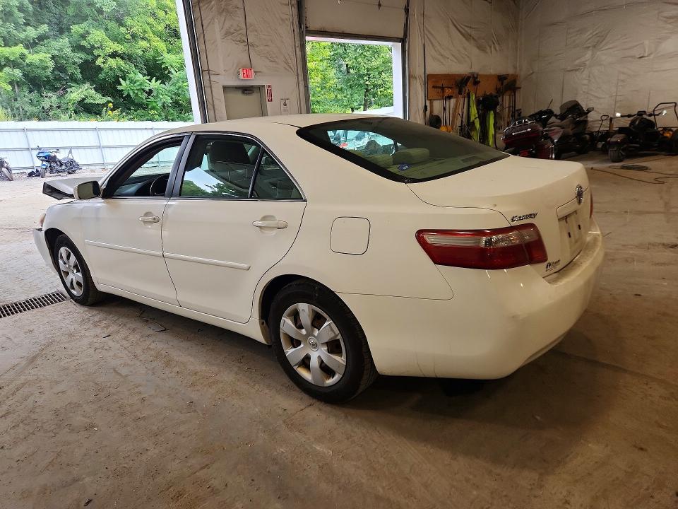 Photo 2 from auction – 2009 TOYOTA CAMRY with VIN 4T4BE46K69R074685
