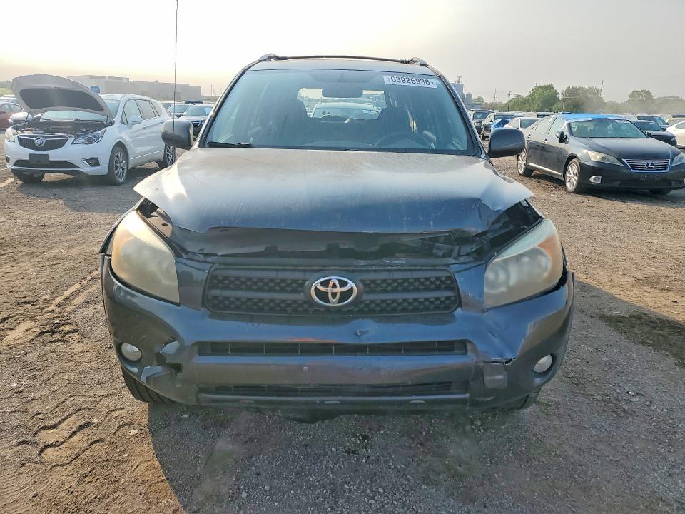 Photo 5 from auction – 2007 TOYOTA RAV4 with VIN JTMBD32V975104006