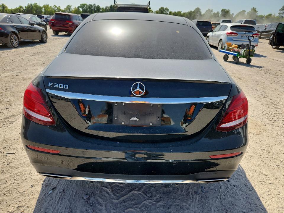 Photo 6 from auction – 2018 MERCEDES-BENZ E with VIN WDDZF4JB6JA407917