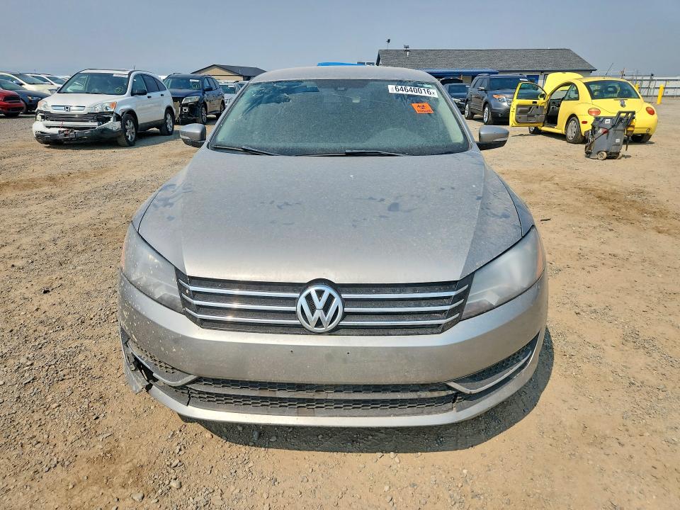 Photo 5 from auction – 2012 VOLKSWAGEN PASSAT with VIN 1VWAH7A32CC080237