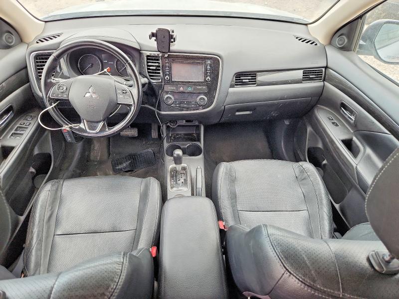 Photo 8 from auction – 2016 MITSUBISHI OUTLANDER with VIN JA4AZ3A32GZ064996