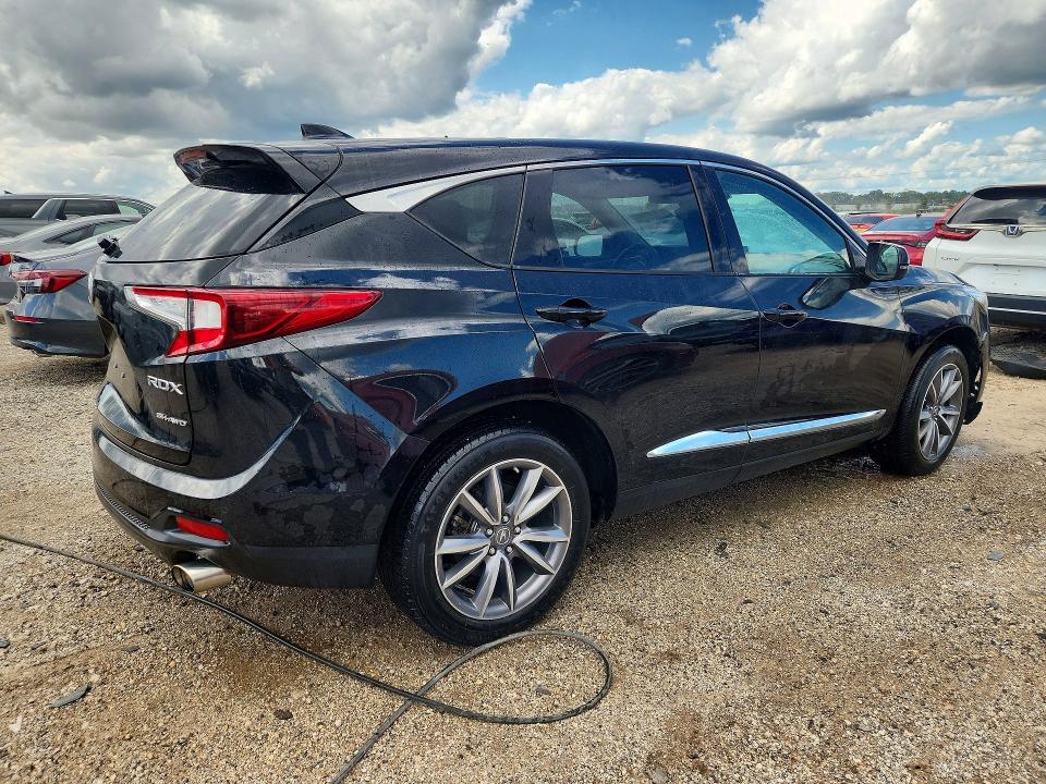 Photo 3 from auction – 2019 ACURA RDX with VIN 5J8TC2H53KL017121