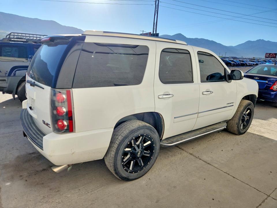 Photo 3 from auction – 2012 GMC YUKON with VIN 1GKS2EEF2CR273927