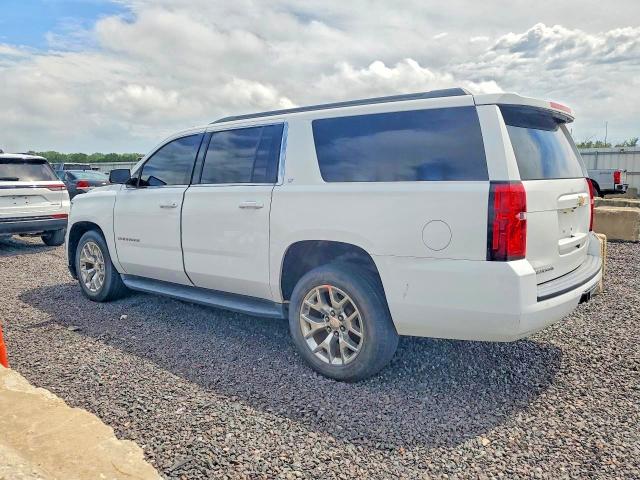 Photo 2 from auction – 2016 CHEVROLET SUBURBAN with VIN 1GNSKHKCXGR371852