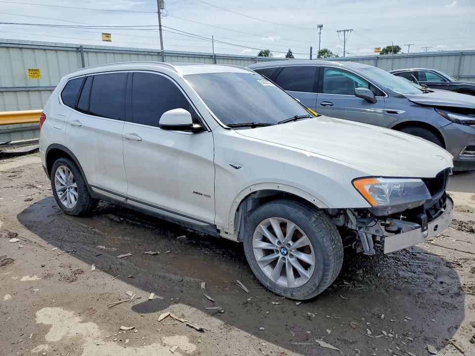 Photo 4 from auction – 2015 BMW X3 with VIN 5UXWX7C55F0K32624