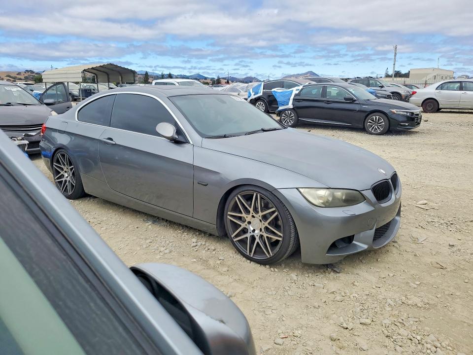 Foto 4 de la subasta – 2008 BMW 335 con VIN WBAWB73598P038878