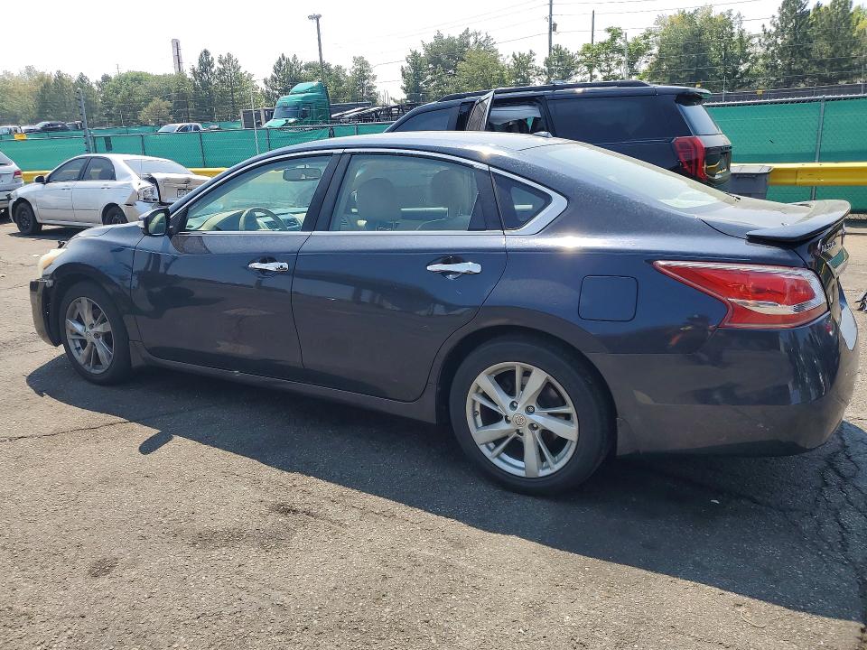 Photo 2 from auction – 2013 NISSAN ALTIMA with VIN 1N4AL3AP1DN475017