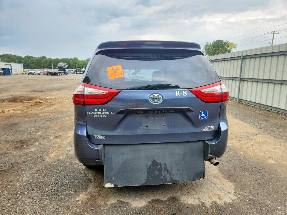 Photo 6 from auction – 2017 TOYOTA SIENNA with VIN 5TDZZ3DC2HS854208