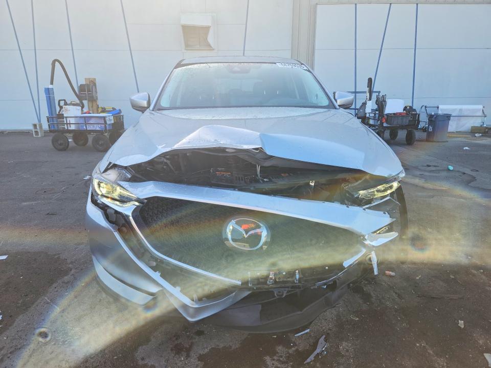 Zdjęcie 5 z aukcji – 2021 MAZDA CX-5 z VIN JM3KFBDM7M0405401
