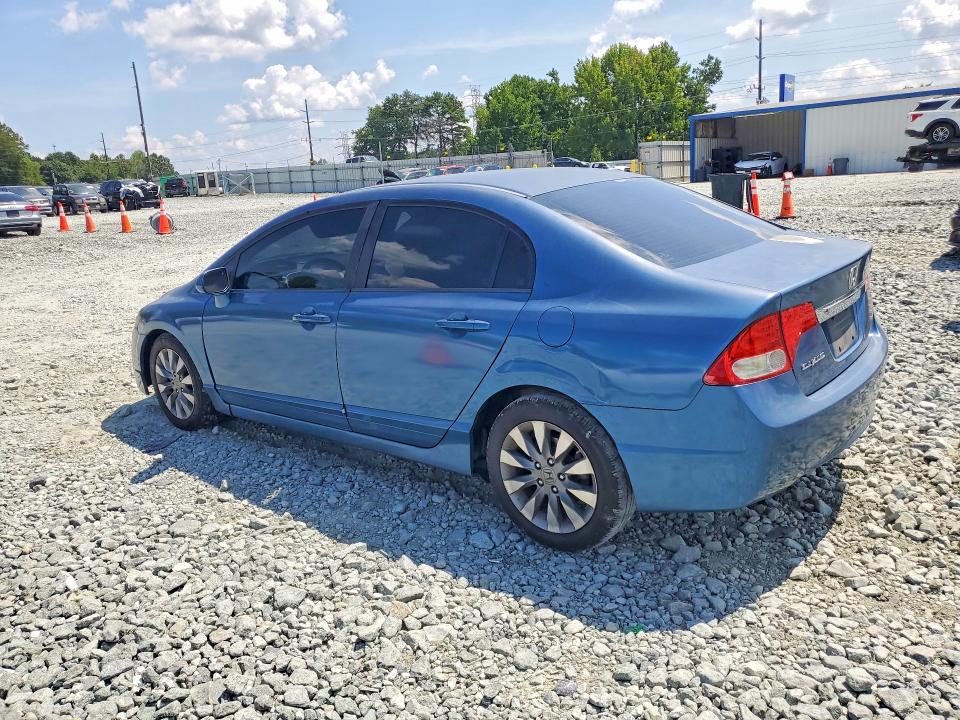 Photo 2 from auction – 2009 HONDA CIVIC with VIN 2HGFA16929H356415