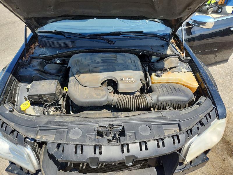 Photo 11 from auction – 2012 CHRYSLER 300 with VIN 2C3CCACG5CH274785
