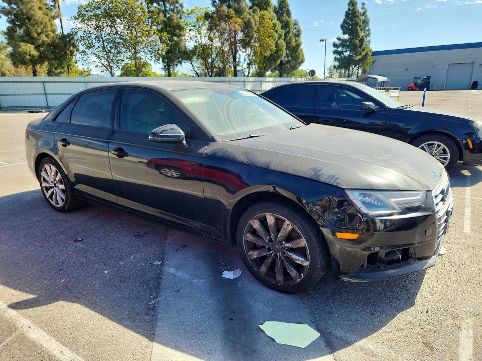 Photo 4 from auction – 2017 AUDI A4 with VIN WAUGNAF48HN038507
