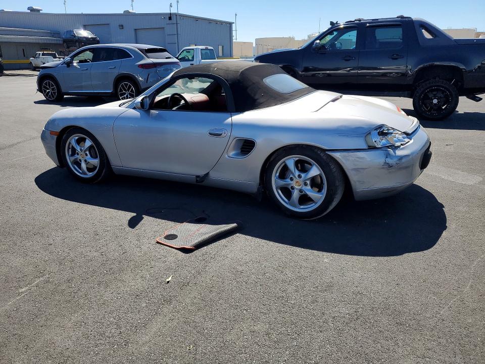 Photo 2 from auction – 1999 PORSCHE BOXSTER with VIN WP0CA2982XU629485