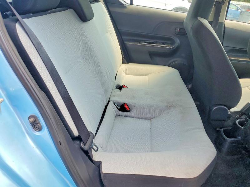 Photo 10 from auction – 2015 TOYOTA PRIUS C with VIN JTDKDTB33F1101204