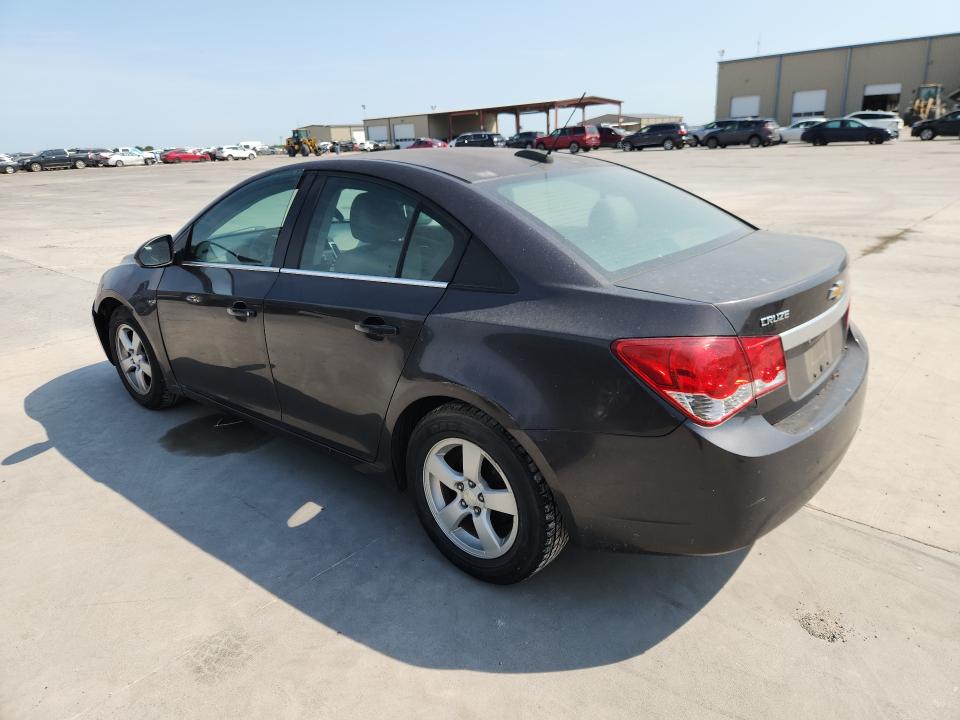 Photo 2 from auction – 2015 CHEVROLET CRUZE with VIN 1G1PC5SB7F7175338