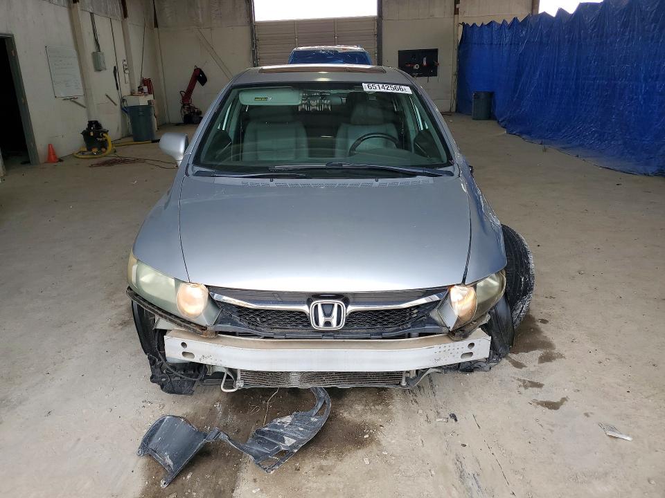 Photo 5 from auction – 2009 HONDA CIVIC with VIN 19XFA16929E006342