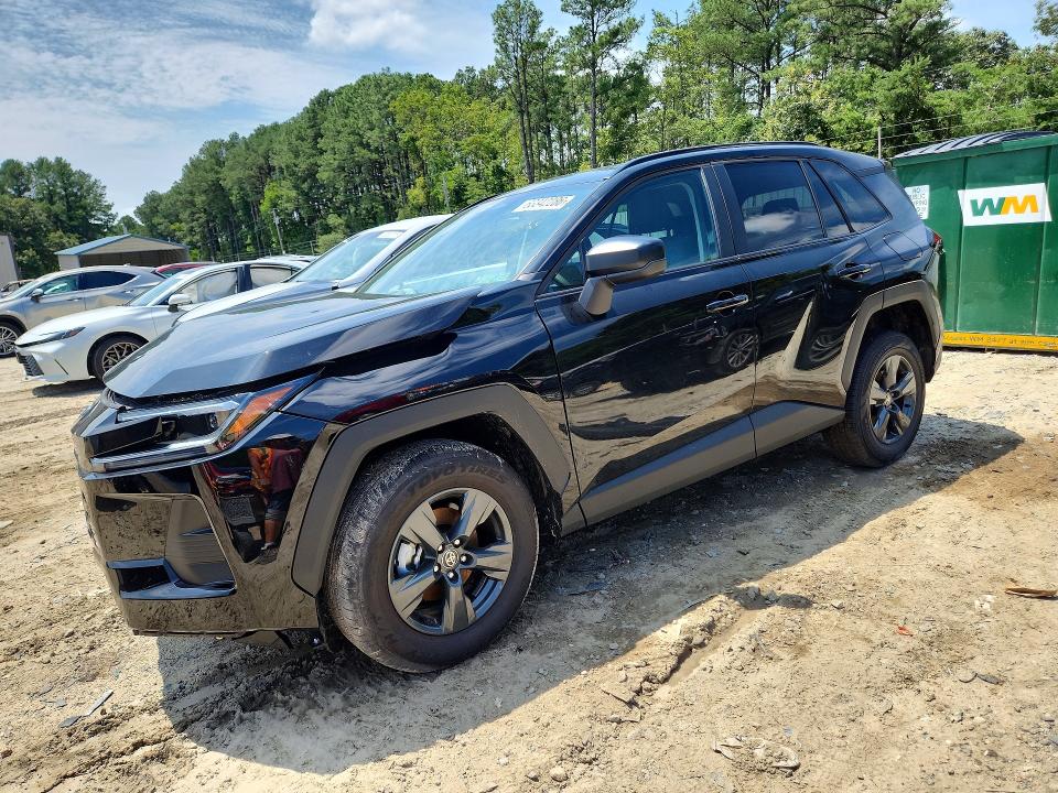 TOYOTA RAV4 2026 مع رقم تعريف المركبة 2T36CRAVXTC025697 - صورة من المزاد