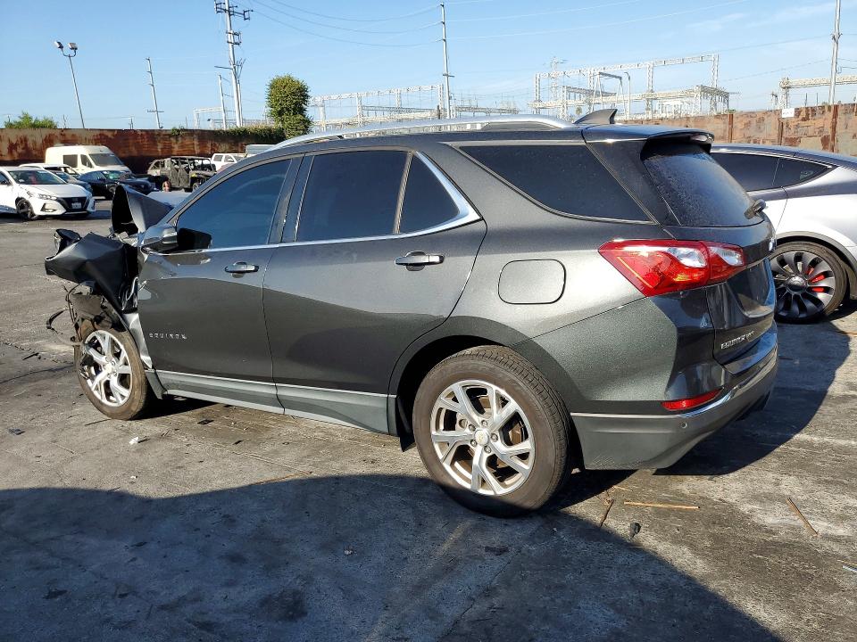 Photo 2 from auction – 2018 CHEVROLET EQUINOX with VIN 2GNAXKEX2J6153884