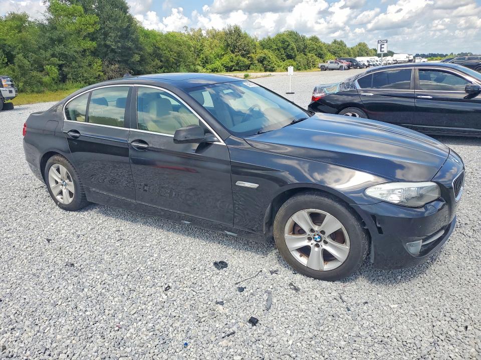 Photo 4 from auction – 2013 BMW 528 with VIN WBAXH5C57DD112981